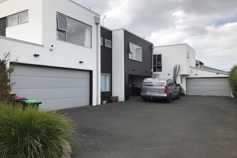 Photo of property in 34b Packe Street, Edgeware, Christchurch, 8013