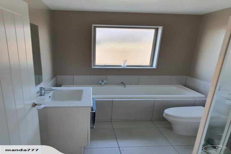 Photo of property in 27 Little Gem Road, Hornby, Christchurch, 8025