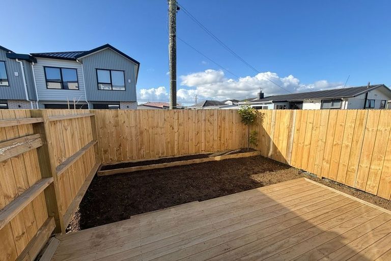 Photo of property in 26/21 Von Sturmer Street, Mangere East, Auckland, 2024