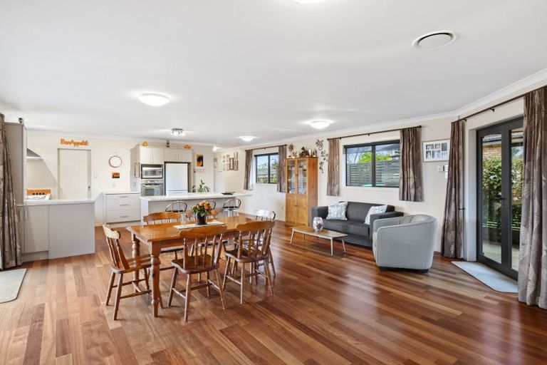 Photo of property in 10 Evans Court, Pukekohe, 2120