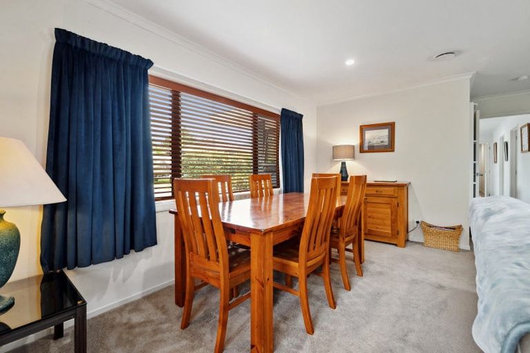 Photo of property in 1/7 Kathleen Place, Rainbow Point, Taupo, 3330