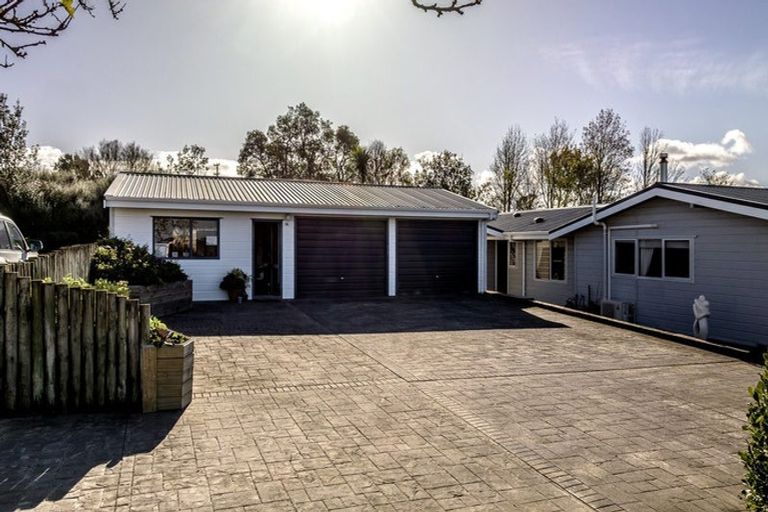 Photo of property in 182 Postman Road, Dairy Flat, Albany, 0794