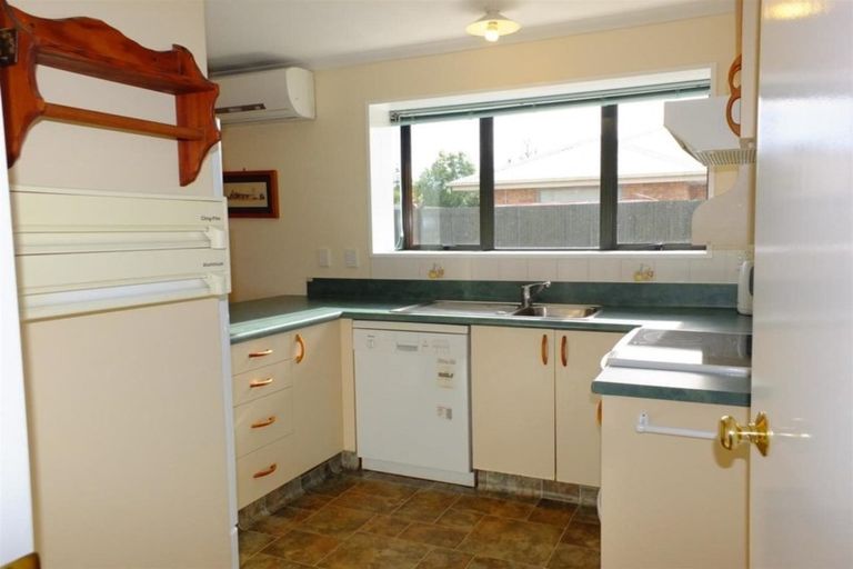 Photo of property in 3 Daniela Lane, Linwood, Christchurch, 8062