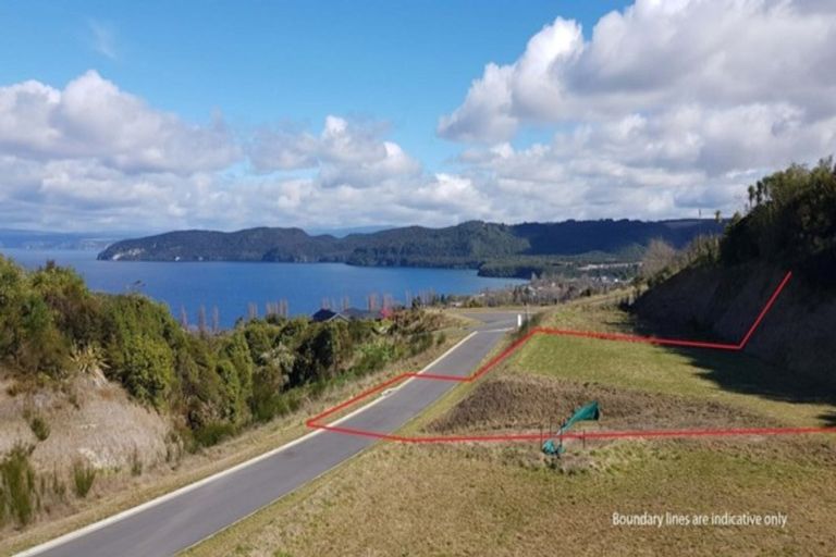 Photo of property in 3 Sparrowhawk Way, Kinloch, Taupo, 3377
