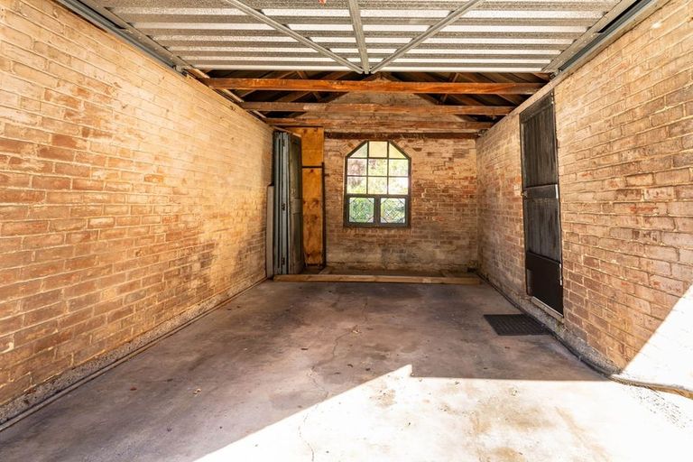 Photo of property in 4 Willowbank, North Dunedin, Dunedin, 9016