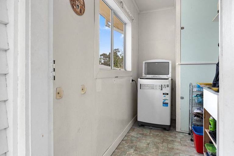 Photo of property in 8 Neumann Street, Kawakawa, 0210