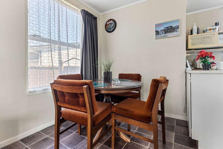 Photo of property in 213a Tuhikaramea Road, Dinsdale, Hamilton, 3204