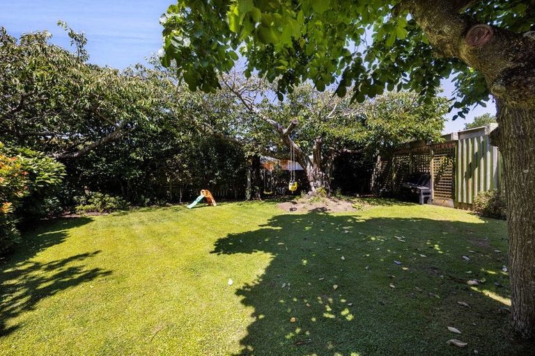 Photo of property in 187 South Road, Hawera, 4610