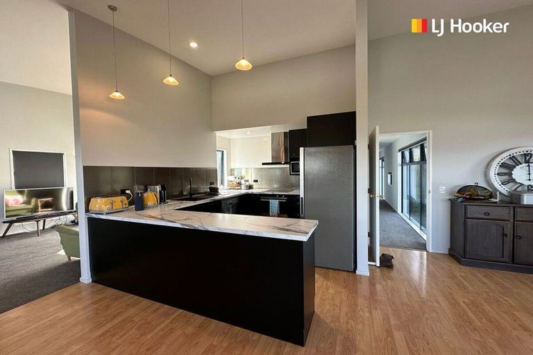 Photo of property in 213 Somerville Street, Shiel Hill, Dunedin, 9013