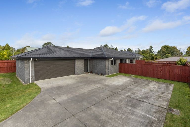 Photo of property in 9 Dreaver Drive, Waitara, 4320