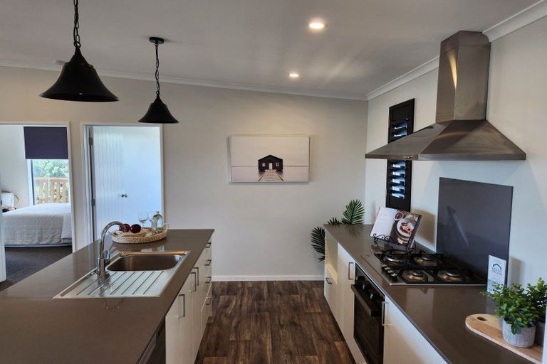 Photo of property in 6 Arataki Grove, Waitarere Beach, Levin, 5510