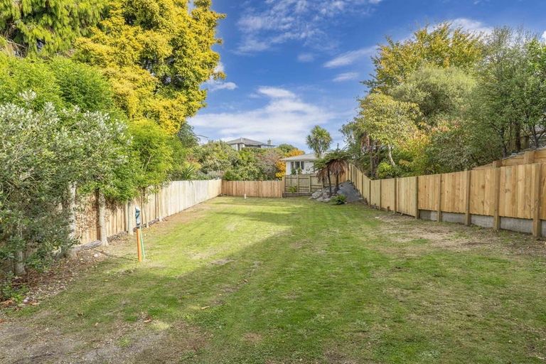 Photo of property in 15a Kurupae Road, Hilltop, Taupo, 3330