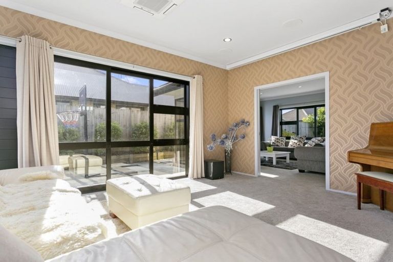 Photo of property in 14 Isobel Hodgson Drive, Cambridge, 3434