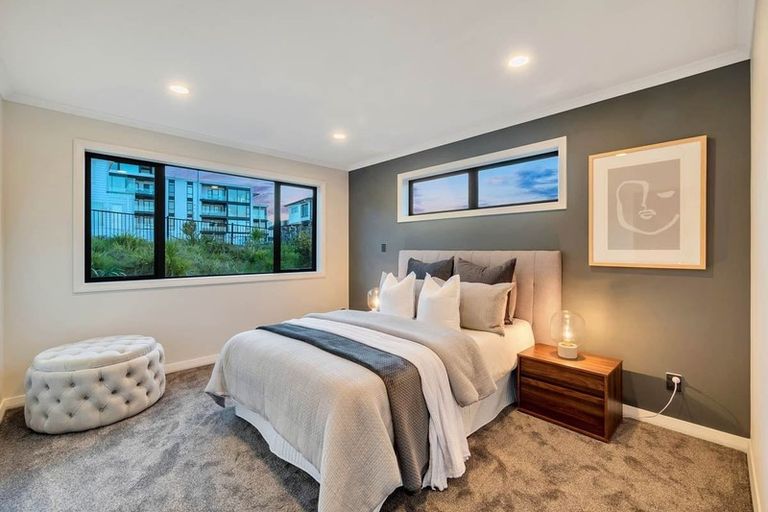 Photo of property in 62 Headland Drive, Long Bay, Auckland, 0630