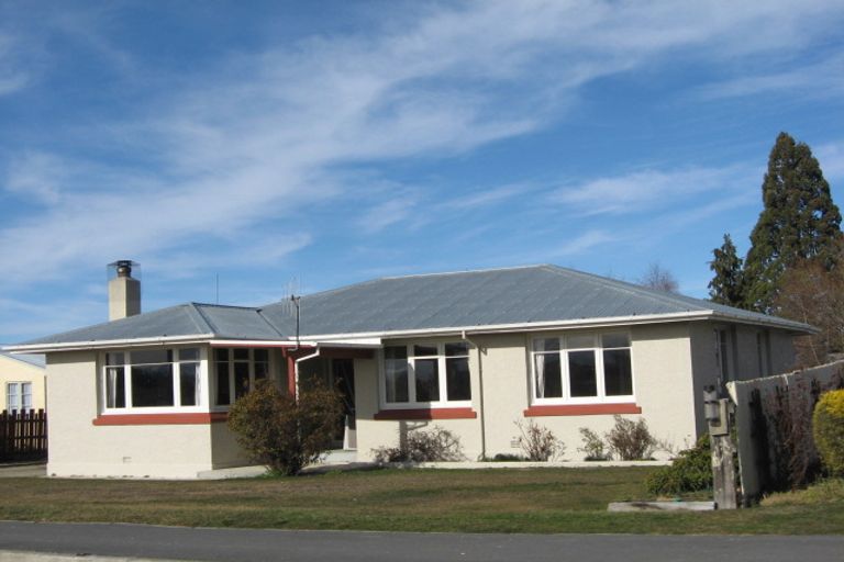 Photo of property in 42 Caulfeild Street, Ranfurly, 9332