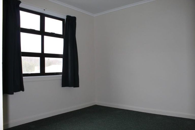 Photo of property in 553 Featherston Street, Roslyn, Palmerston North, 4414
