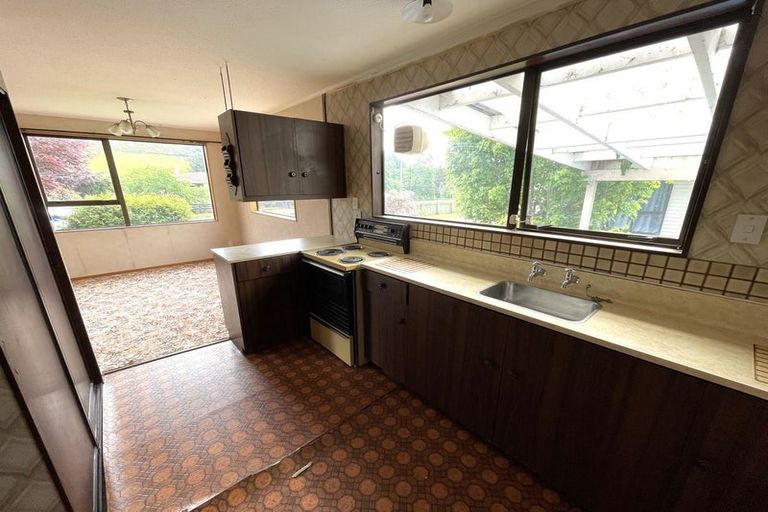 Photo of property in 17 Halsey Street, Clinton, 9534