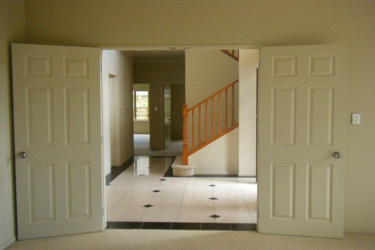 Photo of property in 20 Gold Street, Albany Heights, Auckland, 0632