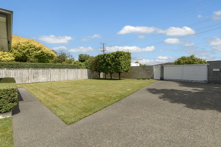 Photo of property in 32 Hinewa Road, Otumoetai, Tauranga, 3110