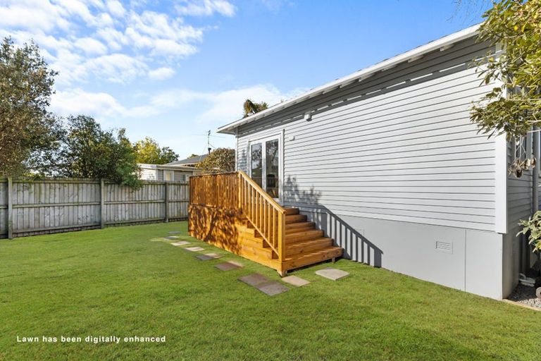 Photo of property in 18 Pratt Street, New Brighton, Christchurch, 8083