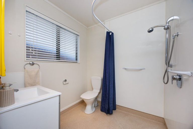 Photo of property in 92 Parnell Heights, Kelvin Grove, Palmerston North, 4414