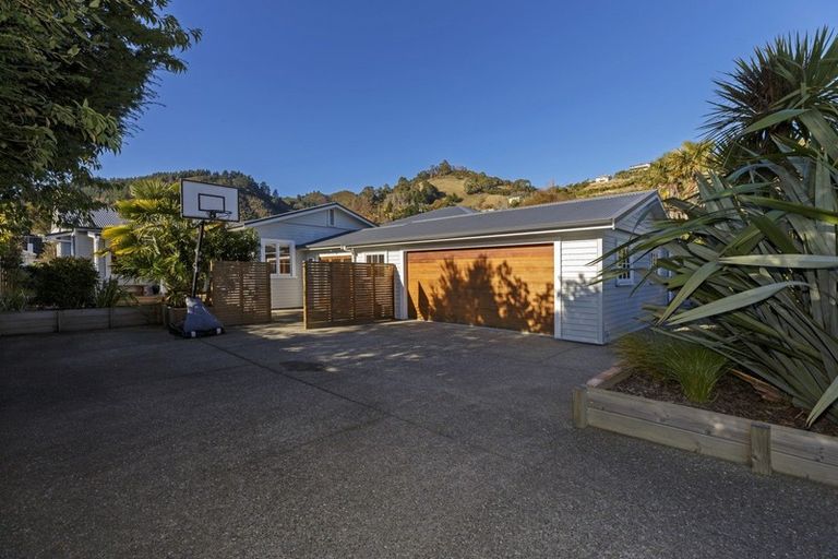 Photo of property in 13 Tory Street, Maitai, Nelson, 7010