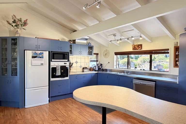 Photo of property in 270 Whartons Road, Island Stream, Oamaru, 9492
