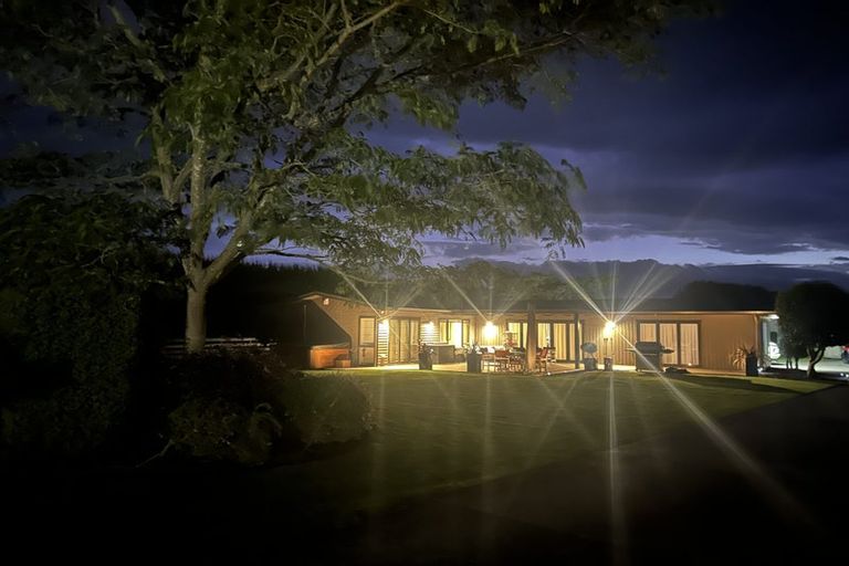 Photo of property in 241 Mangaroa Road, Bridge Pa, Hastings, 4174