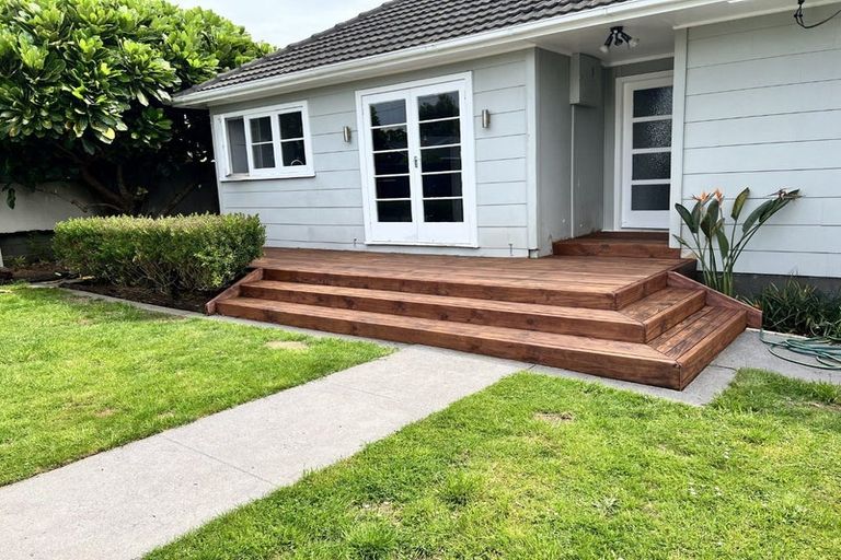Photo of property in 51 Woodleigh Street, Frankleigh Park, New Plymouth, 4310