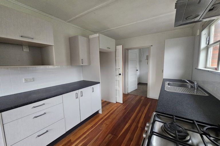 Photo of property in 27 Newcombe Street, Naenae, Lower Hutt, 5011