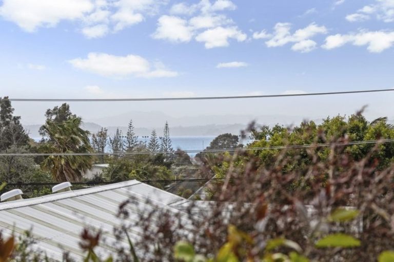 Photo of property in 31 Elan Place, Stanmore Bay, Whangaparaoa, 0932
