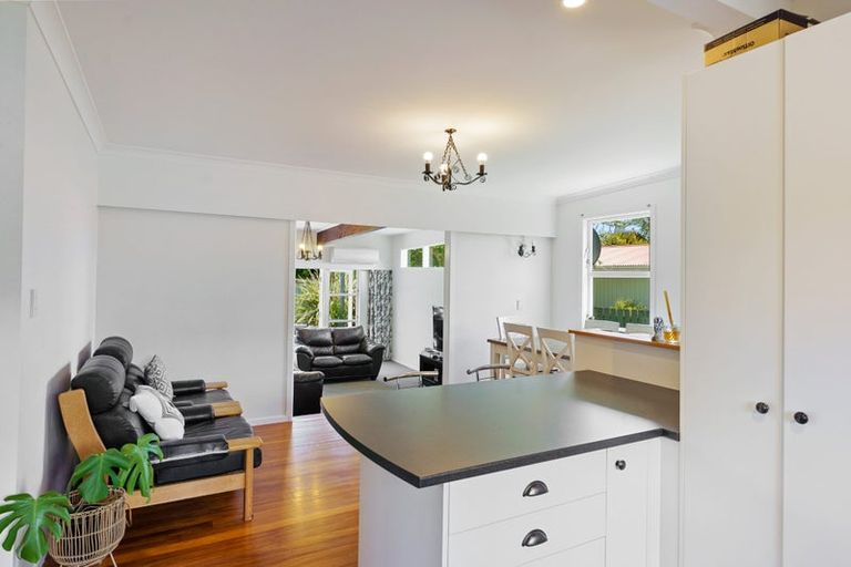 Photo of property in 10 Matai Street, Waikanae, 5036