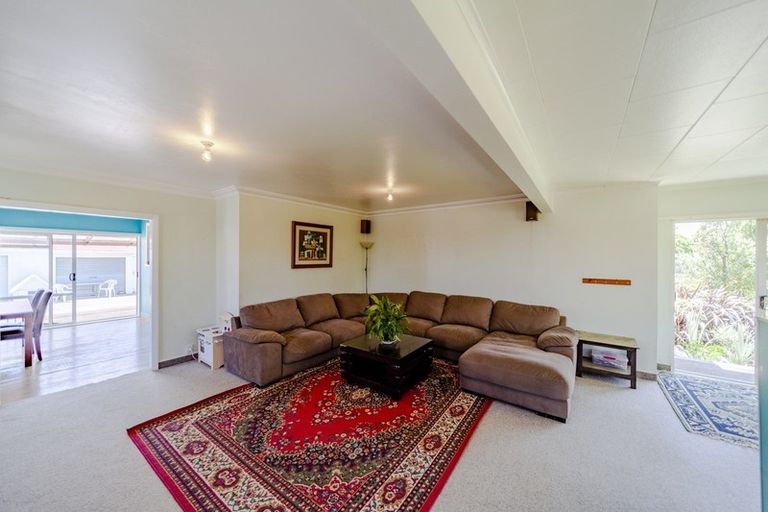Photo of property in 43 Oldham Avenue, Onekawa, Napier, 4110