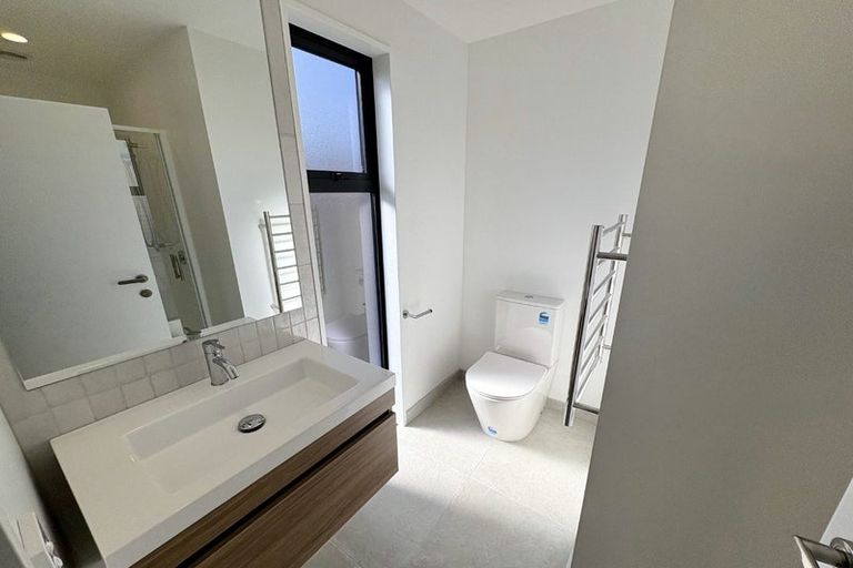 Photo of property in 2/33 England Street, Phillipstown, Christchurch, 8011