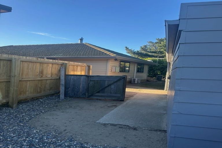 Photo of property in 142 Waenga Drive, Cromwell, 9310