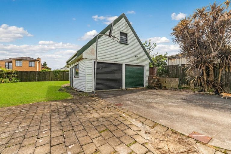Photo of property in 47 Roys Road, Weymouth, Auckland, 2103