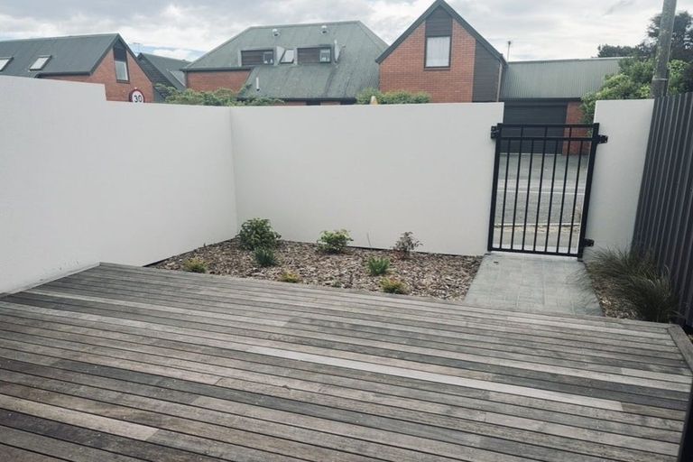 Photo of property in 3/30 Cornwall Street, St Albans, Christchurch, 8014