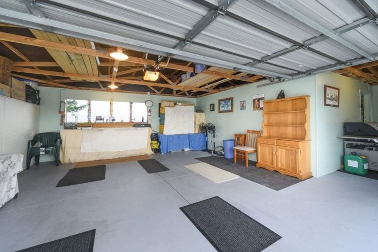 Photo of property in 873 Roberts Line, Bunnythorpe, Palmerston North, 4478