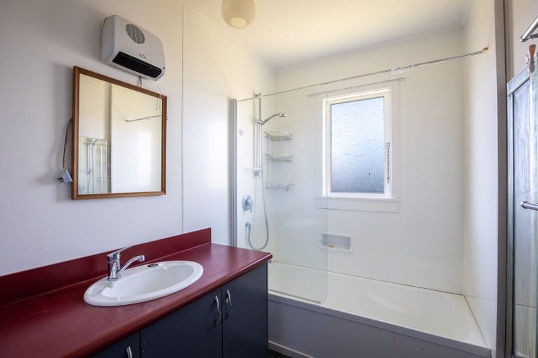 Photo of property in 131 Ngamotu Road, Spotswood, New Plymouth, 4310