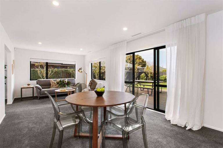 Photo of property in 9 Westpark Drive, Burnside, Christchurch, 8053