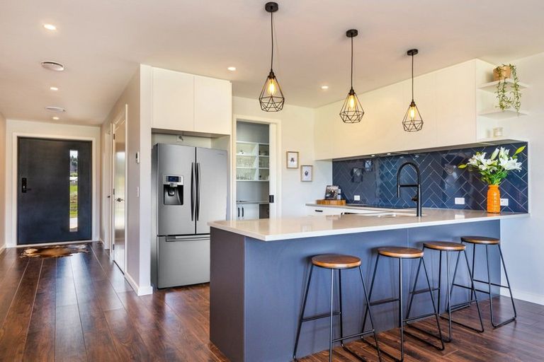 Photo of property in 7 Kanuka Grove, Kinloch, Taupo, 3377