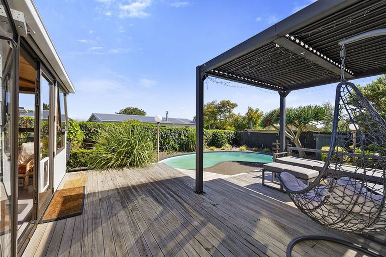 Photo of property in 21 Rata Street, Upper Vogeltown, New Plymouth, 4310