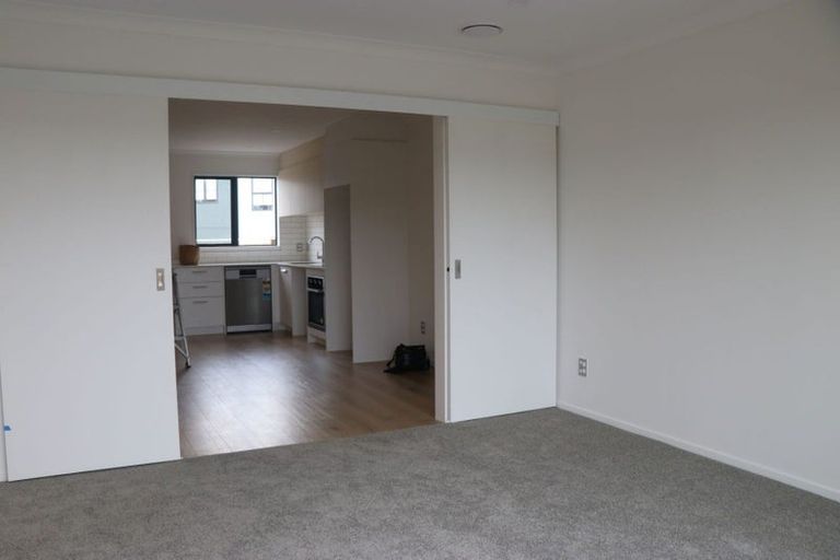 Photo of property in 33 Sun Orchid Avenue, Wiri, Auckland, 2104