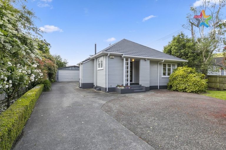 Photo of property in 27 Chapman Crescent, Naenae, Lower Hutt, 5011