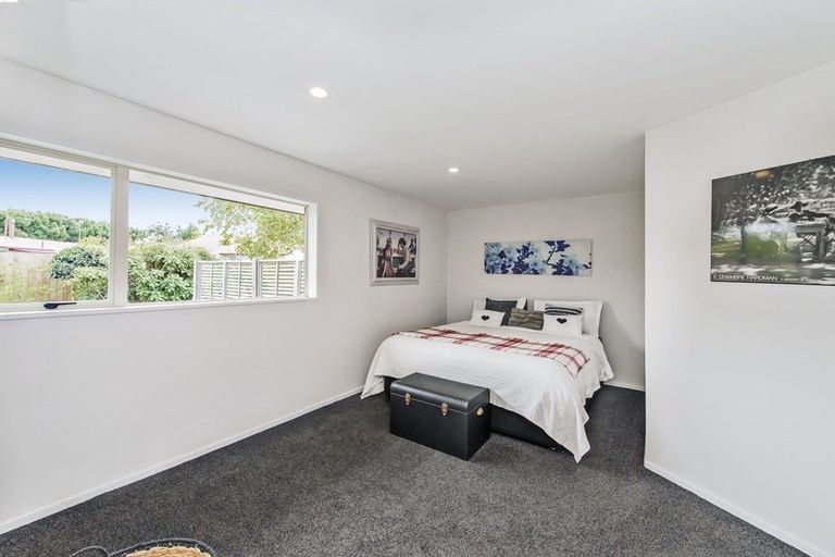 Photo of property in 16/18 Queen Street, Coalgate, 7673