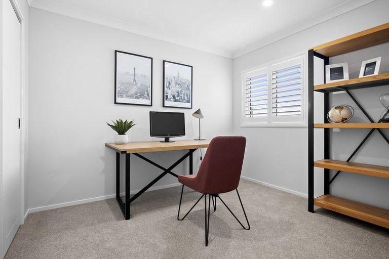 Photo of property in 72 Hitchen Road, Pokeno, 2402