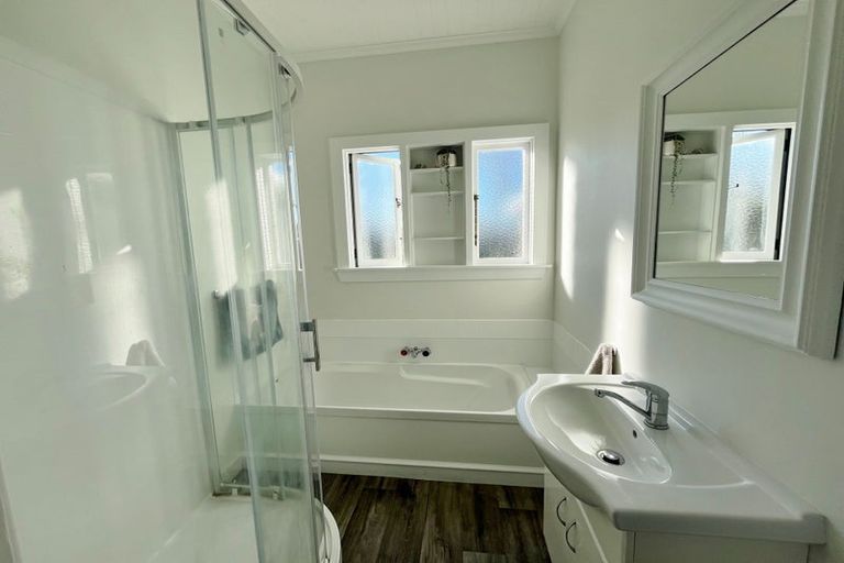 Photo of property in 295 Wills Street, Ashburton, 7700