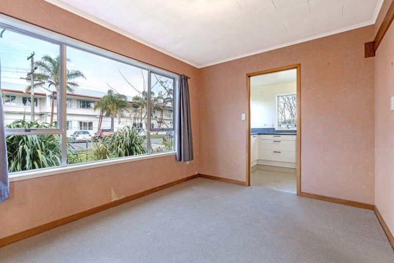 Photo of property in 35 Wellington Street, Te Hapara, Gisborne, 4010