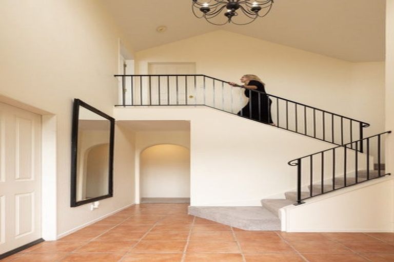 Photo of property in 12 Doneraille Place, Bethlehem, Tauranga, 3110