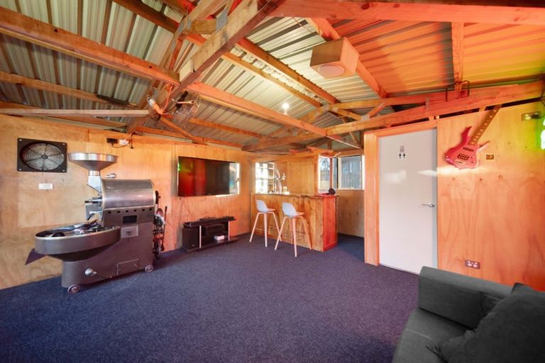 Photo of property in 168 Ransom Smyth Drive, Goodwood Heights, Auckland, 2105